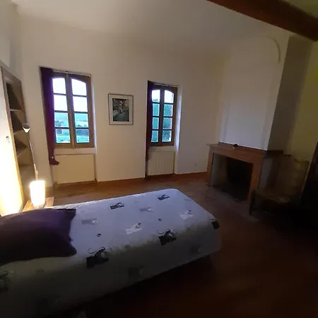 Ferme Lagarrigue بيت للعطل Caraman